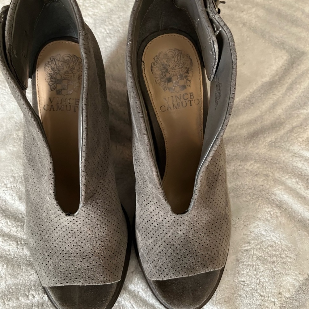 Vince Camuto Suede Sandals